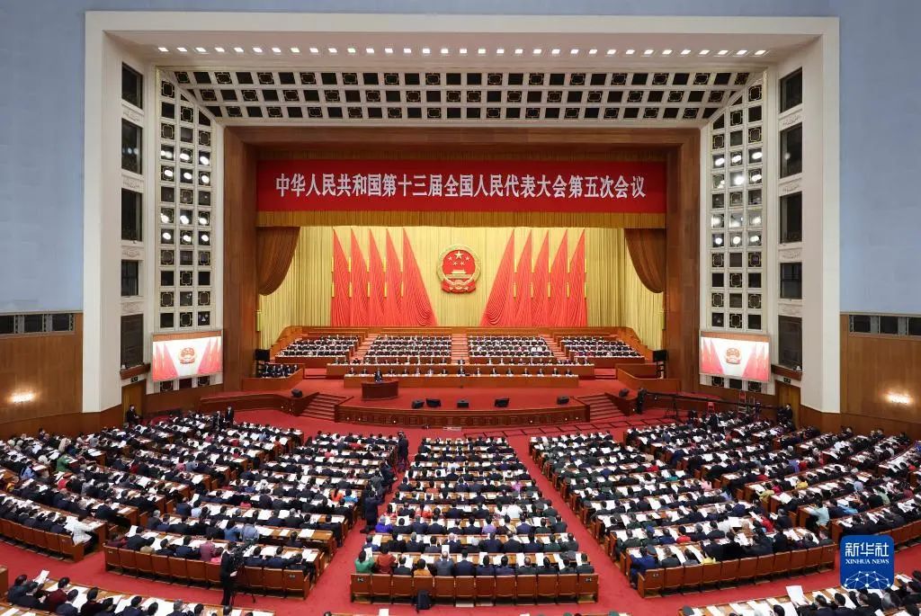 全国两会开幕，总理工作报告中多次提及养老：加大社区养老、推进适老化改造